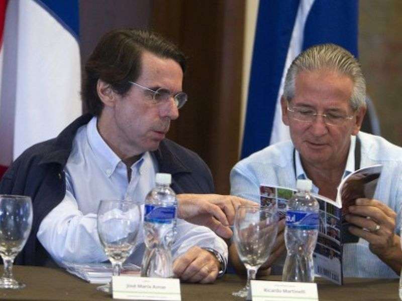 El presidente de Honduras y su reunión con Aznar, Rato y un grupo de empresarios