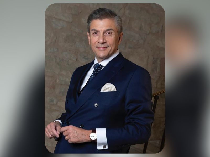 Ilmo. Sr. Don Gustavo Luis Rachid Rucker Primer Alcaide de Honor del Solar de Divisa de Casasoá.Y Señor Divisero de Honor